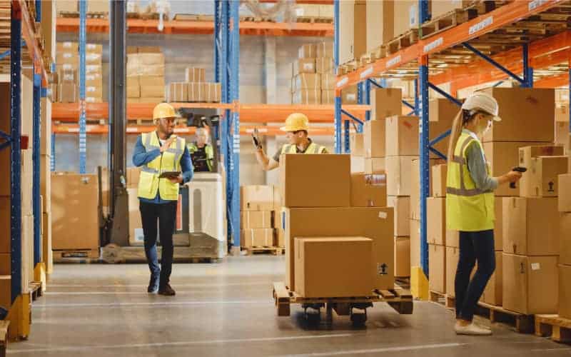 Beyond Pricing: Find a Materials Handling Equipment Partner Who Understands Warehouse Needs